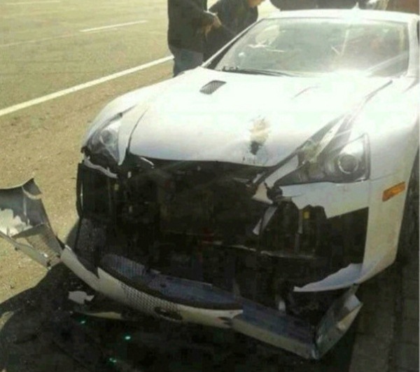 lexus lfa crash wreck 2013 china white