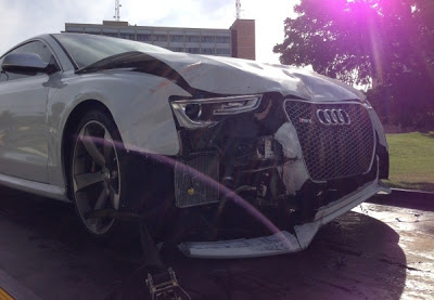 Rs6 crash. Ауди рс7 битая. Битая Audi rs5. Разбитая Audi rs6.