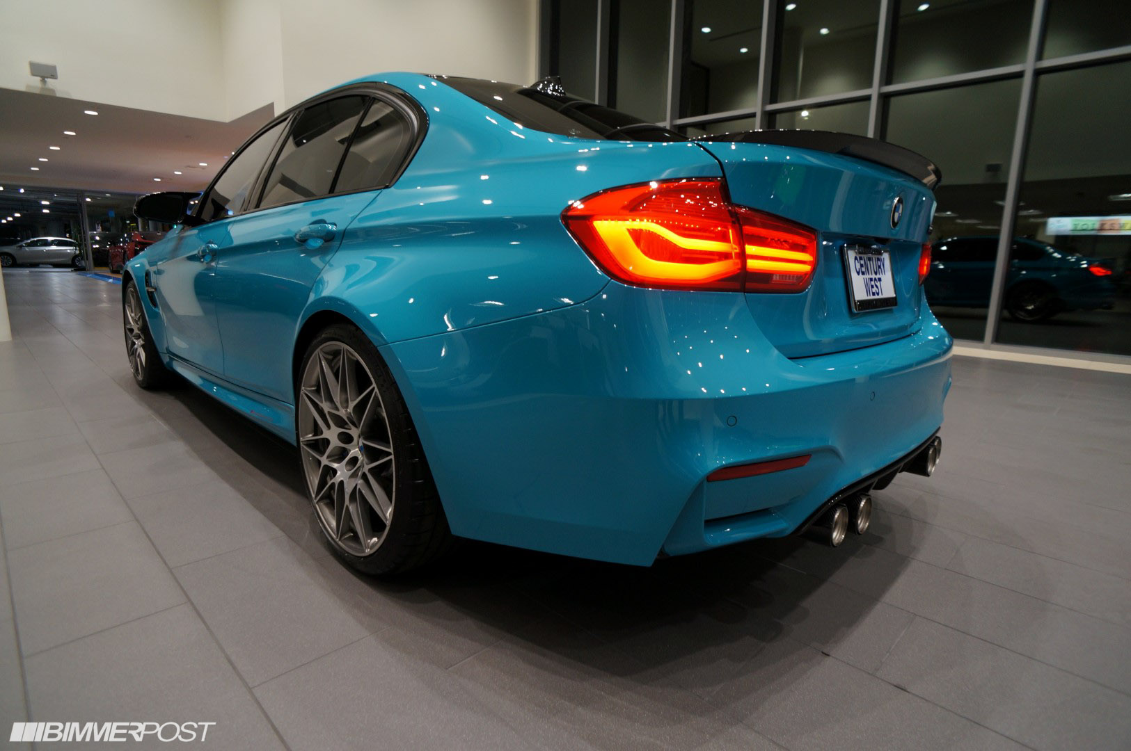 Р¦РІРµС‚ BMW m3 Enzian Blue