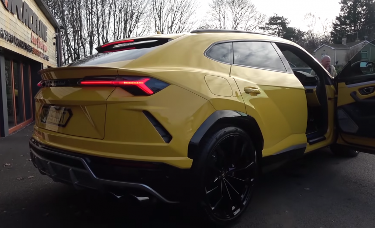 Lamborghini urus sound