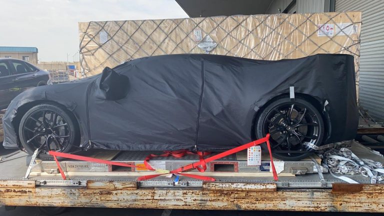 Bugatti Chiron R Headed For Geneva Spotted In South Africa For Testing