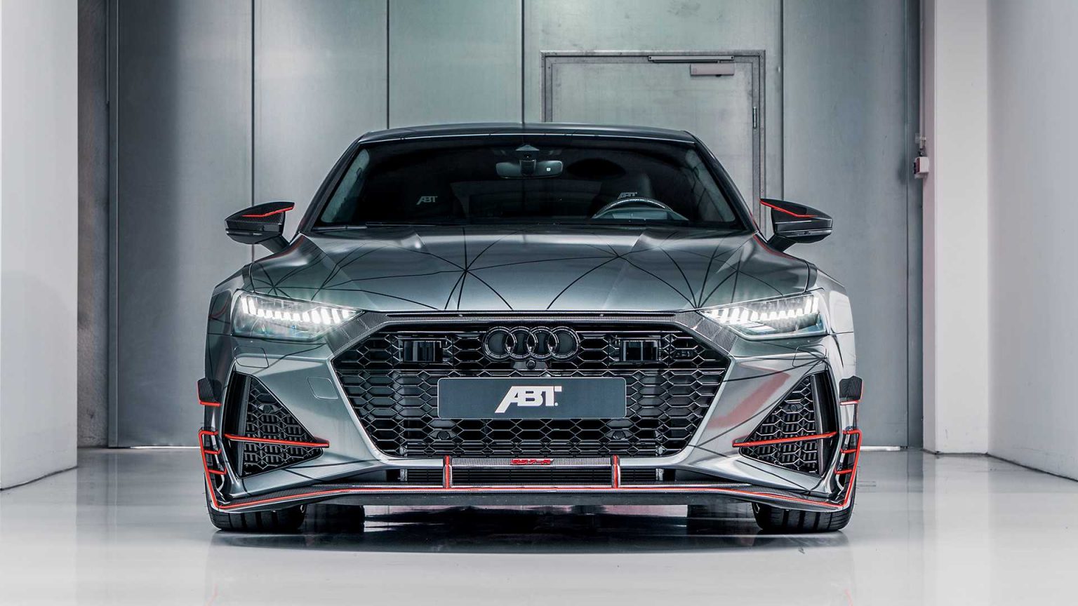 ABT Reveal Extreme Audi RS7-R Packing 730 HP (544 kW)