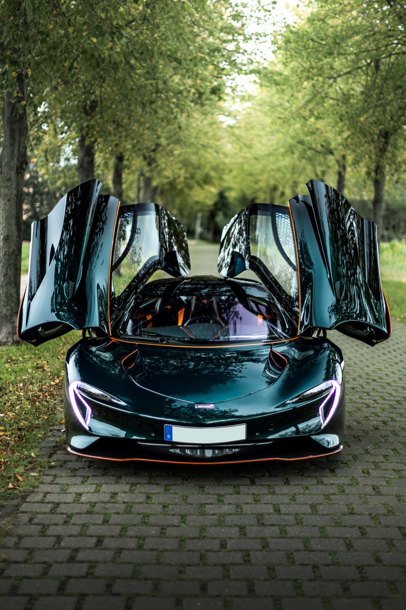 green mclaren speedtail for sale 1 1365x2048