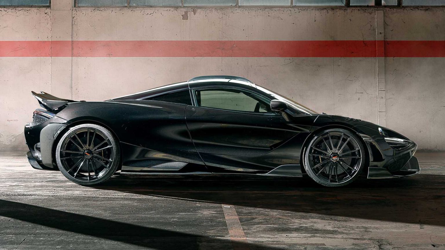 Novitec McLaren 765LT Packs 855 HP (629 kW) and Lots Of Carbon